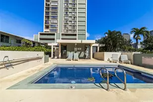 2444 Hihiwai St, Honolulu, HI 96826 - Photo 20