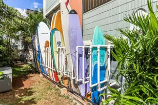 2444 Hihiwai St, Honolulu, HI 96826 - Photo 16