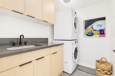 2846 Lowrey Avenue, Honolulu, HI 96822 - Photo 12