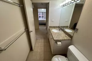 1088 Bishop St, Honolulu, HI 96813 - Photo 14