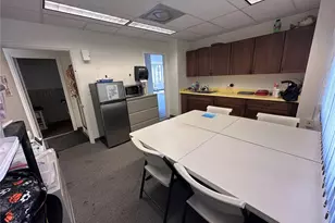 1210 Artesian St, Honolulu, HI 96826 - Photo 12