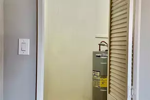1031 Maunaihi Pl, Honolulu, HI 96822 - Photo 14