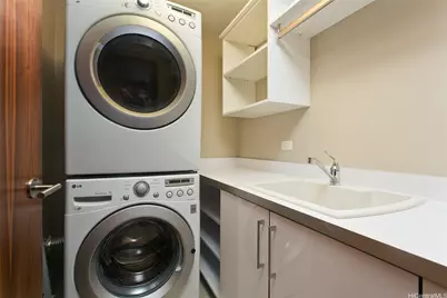 1555 Kapiolani Boulevard #1800, Honolulu, HI 96814 - Photo 6