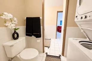 1201 Wilder Ave, Honolulu, HI 96822 - Photo 12