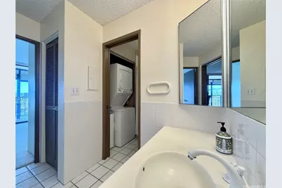 1201 Wilder Avenue #2301, Honolulu, HI 96822 - Photo 20