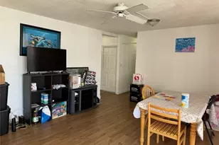 2355 Ala Wai Blvd, Honolulu, HI 96815 - Photo 2