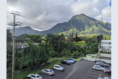 46-270 Kahuhipa Street #A410, Kaneohe, HI 96744 - Photo 10