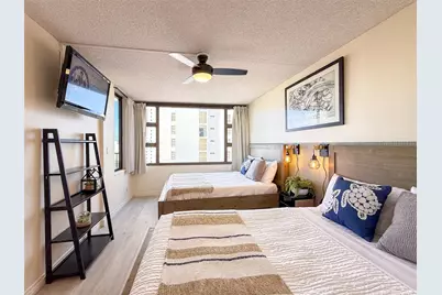 201 Ohua Avenue #2106-T2, Honolulu, HI 96815 - Photo 4