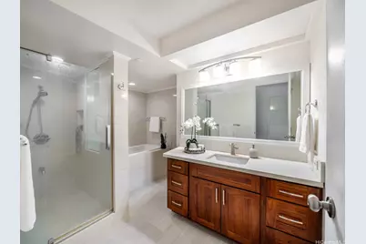 1015 Wilder Avenue #305, Honolulu, HI 96822 - Photo 16