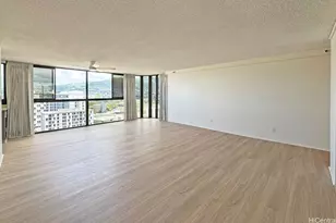 2724 Kahoaloha Ln, Honolulu, HI 96826 - Photo 4