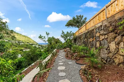 907 Ahuwale Street, Honolulu, HI 96821 - Photo 20