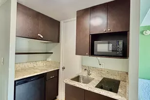 445 Seaside Ave, Honolulu, HI 96815 - Photo 8