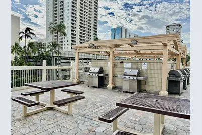 445 Seaside Avenue #1817, Honolulu, HI 96815 - Photo 14
