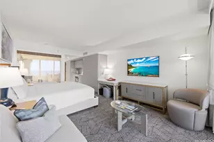 383 Kalaimoku St, Honolulu, HI 96815 - Photo 6