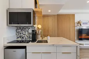 444 Kanekapolei St, Honolulu, HI 96815 - Photo 12