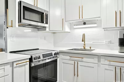 95-2051 Waikalani Place #E403, Honolulu, HI 96789 - Photo 2