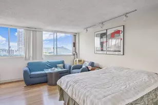 1025 Kalo Pl, Honolulu, HI 96826 - Photo 2
