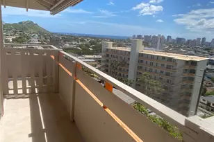 1308 Center St, Honolulu, HI 96816 - Photo 2