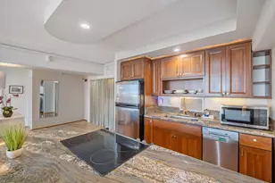 2333 Kapiolani Blvd, Honolulu, HI 96826 - Photo 4