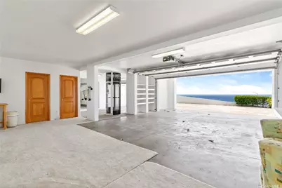 399 Puuikena Drive, Honolulu, HI 96821 - Photo 22