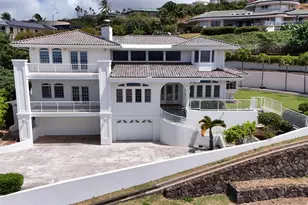 399 Puuikena Dr, Honolulu, HI 96821 - Photo 1