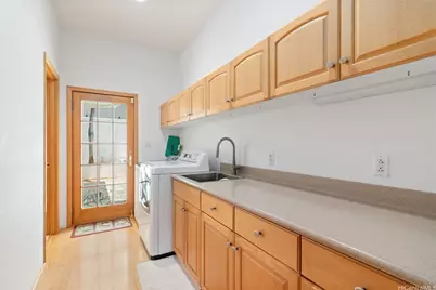 399 Puuikena Drive, Honolulu, HI 96821 - Photo 14
