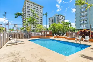 2724 Kahoaloha Ln, Honolulu, HI 96826 - Photo 20
