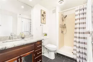 2724 Kahoaloha Ln, Honolulu, HI 96826 - Photo 16