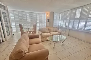 2415 Ala Wai Blvd, Honolulu, HI 96815 - Photo 6