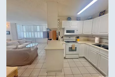 2415 Ala Wai Boulevard #1208, Honolulu, HI 96815 - Photo 4