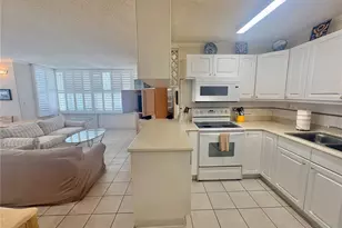 2415 Ala Wai Blvd, Honolulu, HI 96815 - Photo 4