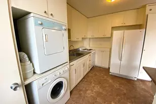 1026 Kalo Pl, Honolulu, HI 96826 - Photo 16