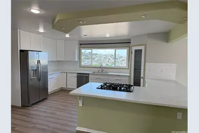 1584 Hanai Loop, Honolulu, HI 96817 - Photo 2