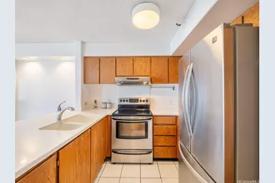 930 Kaheka Street #2001, Honolulu, HI 96814 - Photo 4