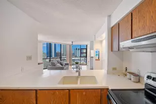 930 Kaheka St, Honolulu, HI 96814 - Photo 12