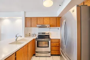 930 Kaheka St, Honolulu, HI 96814 - Photo 4