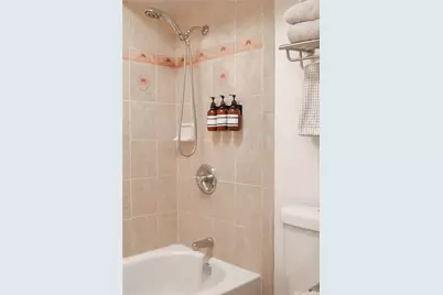 2450 Prince Edward Street #706A, Honolulu, HI 96815 - Photo 18