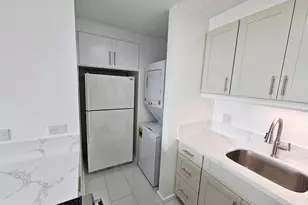 1778 Ala Moana Blvd, Honolulu, HI 96815 - Photo 4