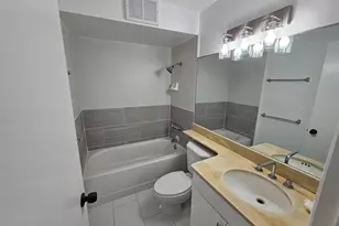 1778 Ala Moana Blvd, Honolulu, HI 96815 - Photo 10