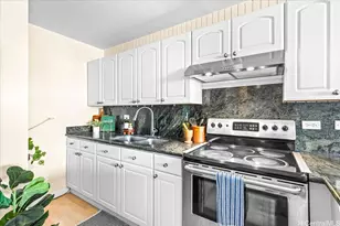 1524 Pensacola St, Honolulu, HI 96822 - Photo 8