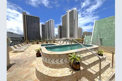 2500 Kalakaua Avenue #1002, Honolulu, HI 96815 - Photo 10
