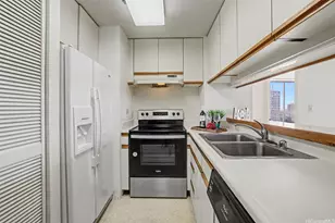 5333 Likini St, Honolulu, HI 96818 - Photo 8