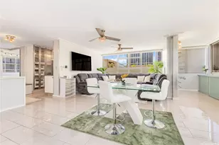 2500 Kalakaua Ave, Honolulu, HI 96815 - Photo 4