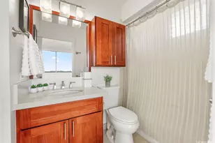 1710 Punahou St, Honolulu, HI 96822 - Photo 16
