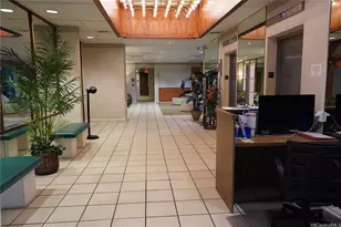 2440 Kuhio Ave, Honolulu, HI 96815 - Photo 14
