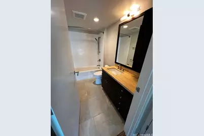 1189 Waimanu Street #1107, Honolulu, HI 96814 - Photo 4