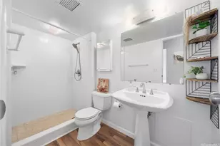 1025 Wilder Ave, Honolulu, HI 96822 - Photo 16
