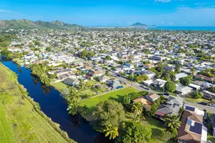 221 Kihapai St, Kailua, HI 96734 - Photo 18