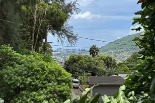 3211 Melemele Pl, Honolulu, HI 96822 - Photo 2