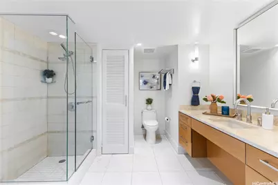 1177 Queen Street #708, Honolulu, HI 96814 - Photo 14